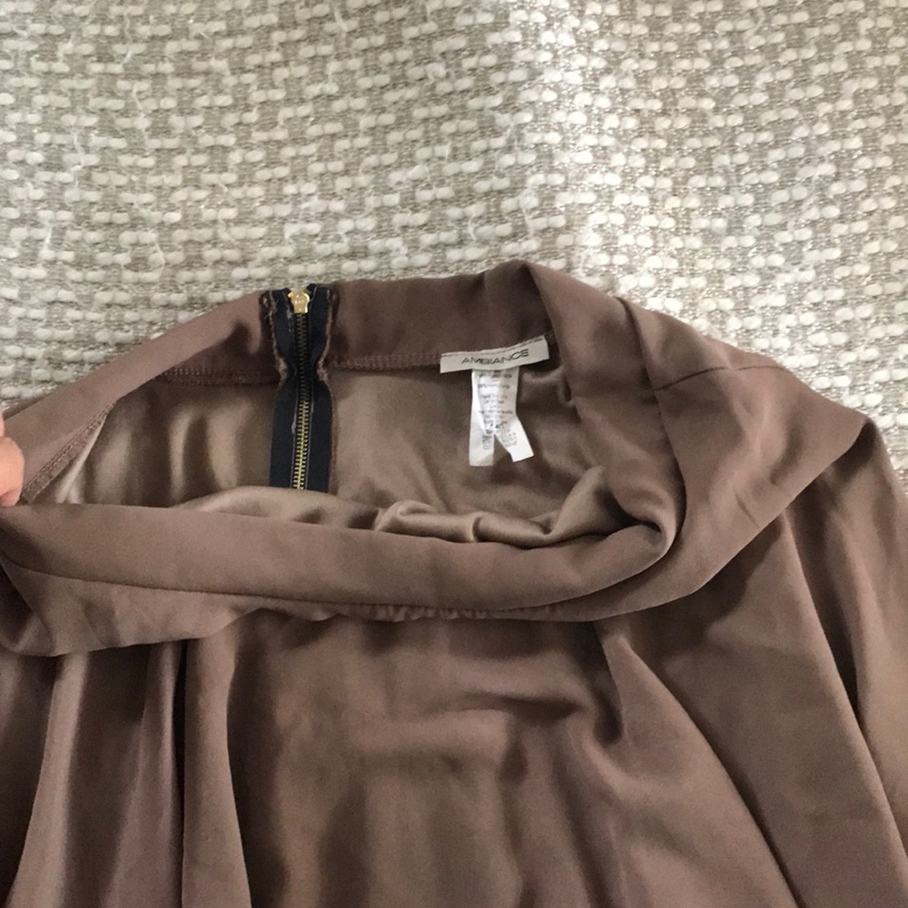 Skirt - Picture 2 of 4